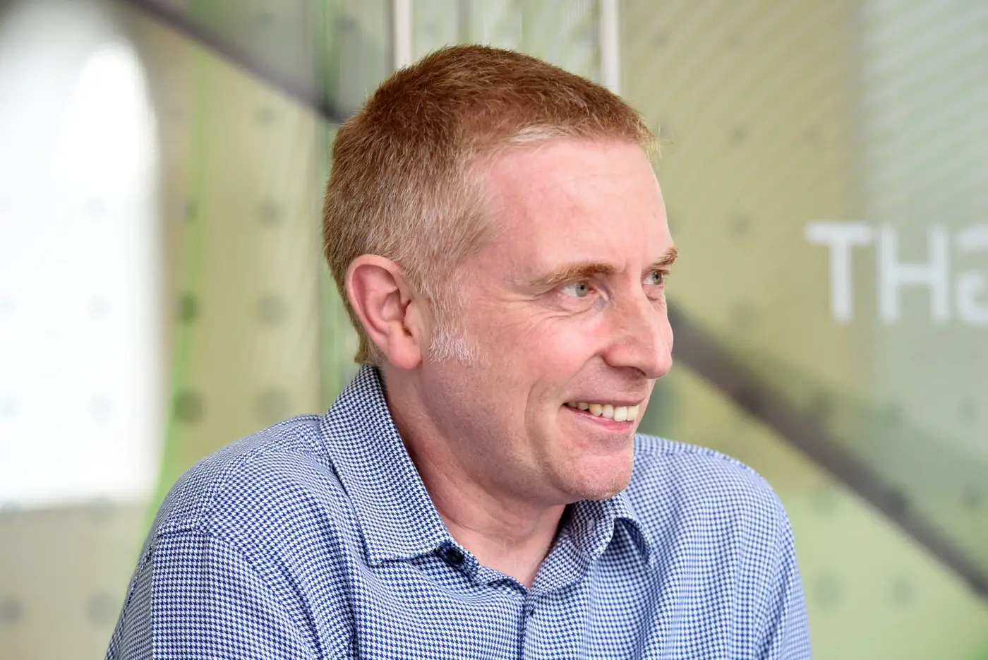 Simon Crosby 